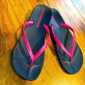 Flip flops